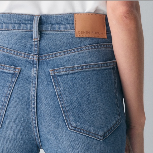 Aritzia Denim Forum The Arlo Hi-rise Straight Jean - Picture 5 of 12